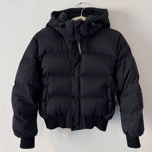 Aritzia Superpuff Bomber Black Puffer Jacket
